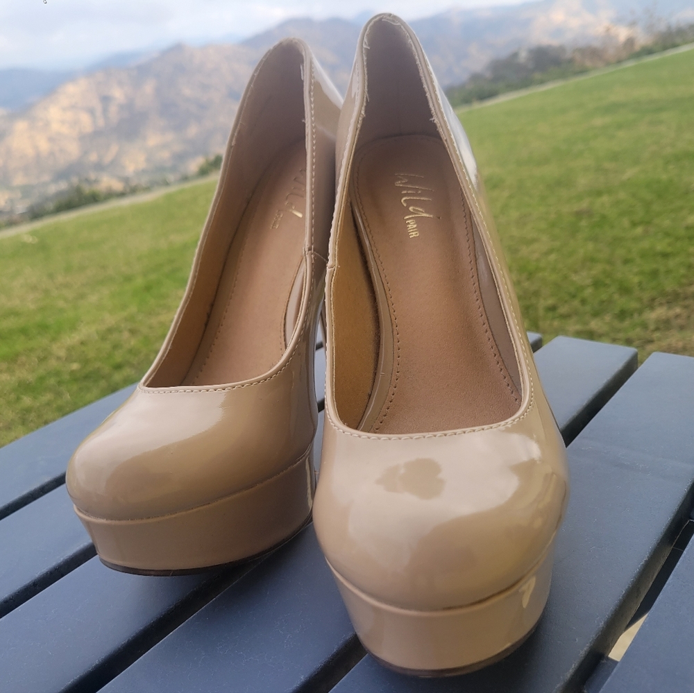 Platforms Nude size 8